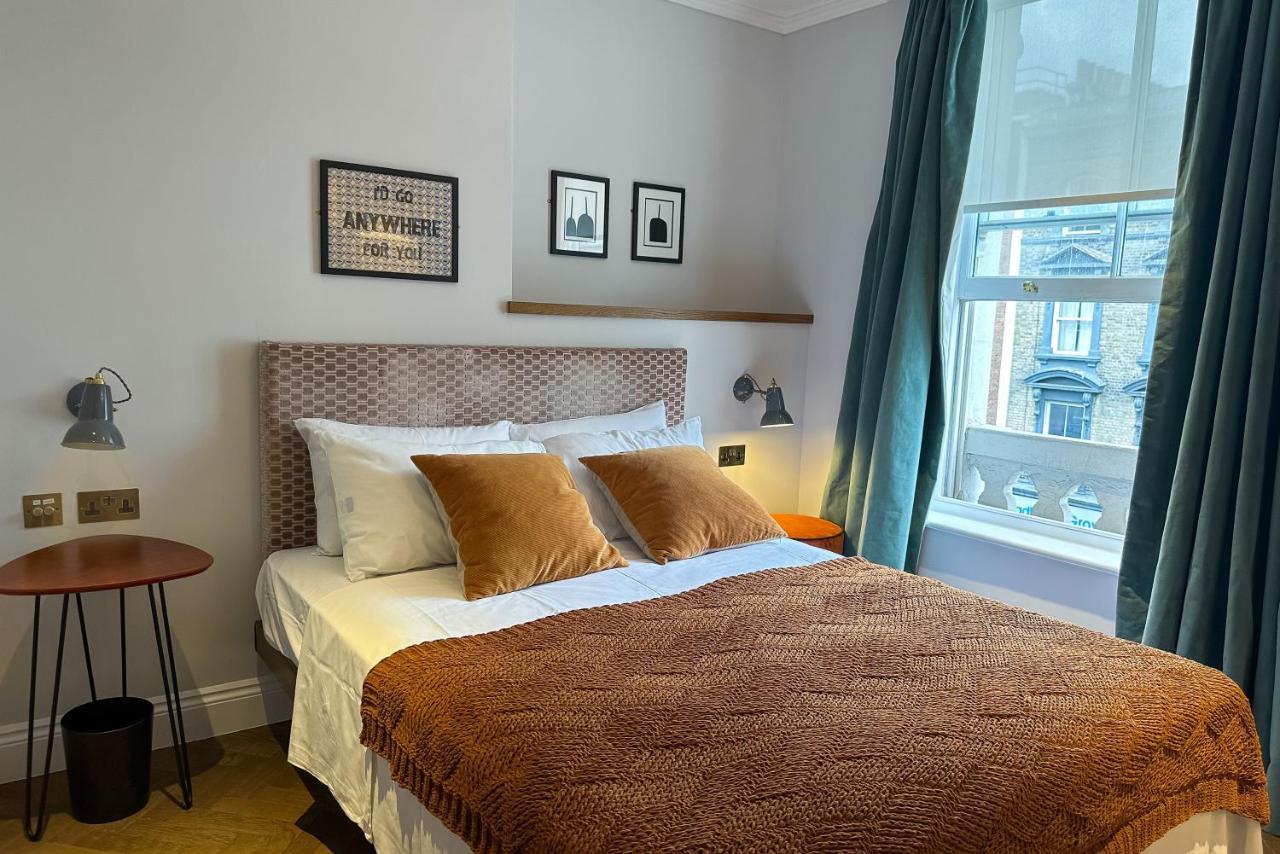The Knight Of Nottinghill Londres Exterior foto