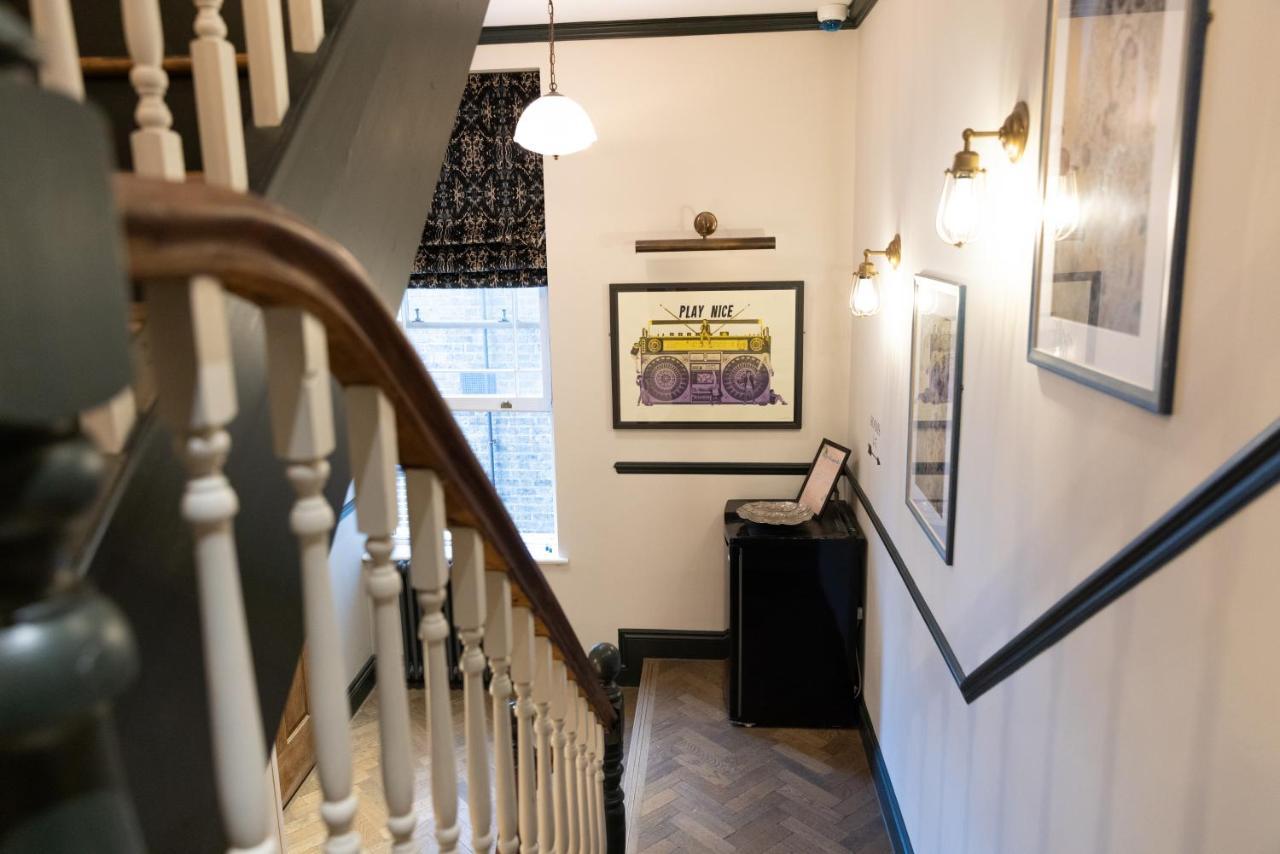 The Knight Of Nottinghill Londres Exterior foto