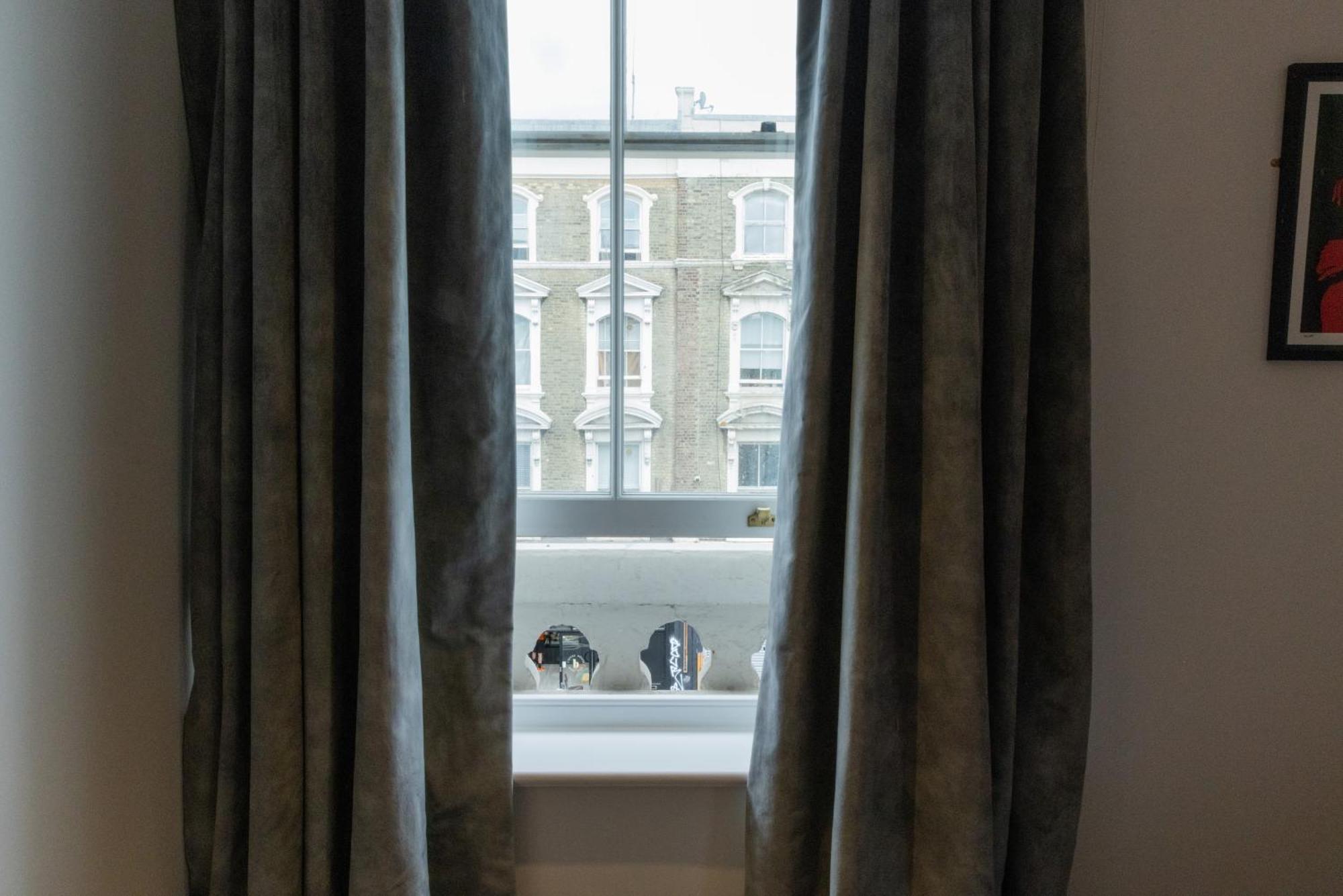 The Knight Of Nottinghill Londres Exterior foto
